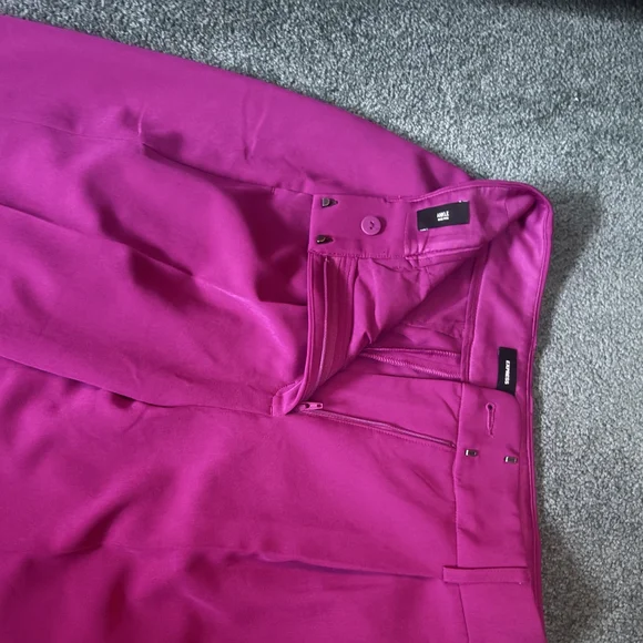 Express Women's Trousers Trio - Magenta, White, Beige 2 NWT 1 New w/o Tags 0S - Picture 5 of 6